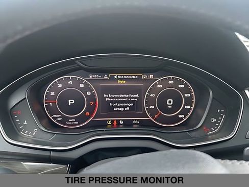 Used 2018 Audi Q5 Premium AWD/4WD image 23