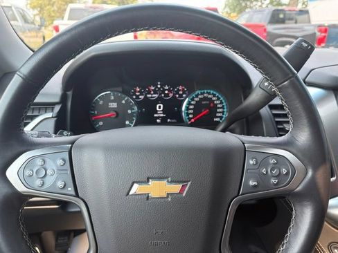 Used 2020 Chevrolet Tahoe Premier w/ Premier Plus Edition AWD/4WD image 18
