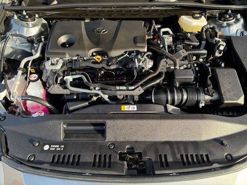 Used 2025 Toyota Camry LE image 31