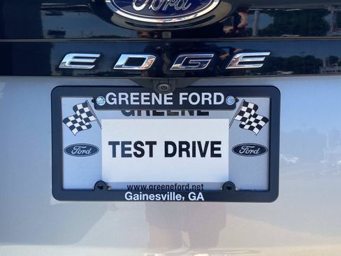 Used 2024 Ford Edge SEL AWD/4WD image 8