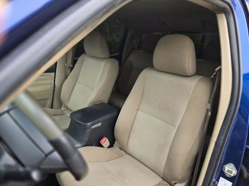 Used 2015 Toyota Tacoma PreRunner w/ SR5 Package image 13