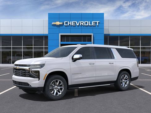 New 2025 Chevrolet Suburban Premier image 2