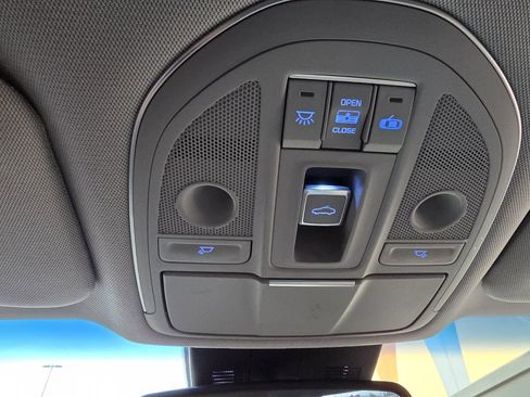 Used 2015 Hyundai Genesis 3.8 w/ Option Group 04 image 38