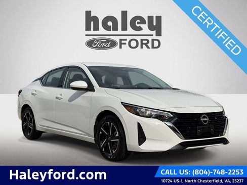 Used 2025 Nissan Sentra SV FWD image 1