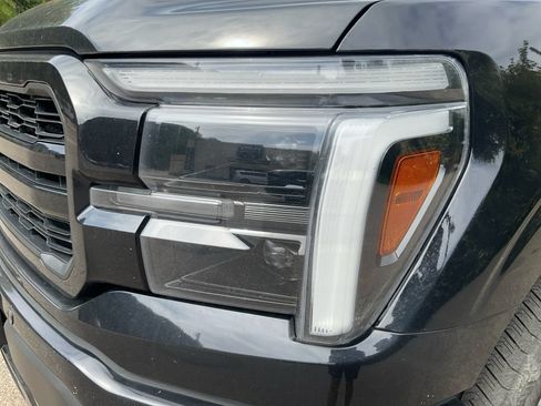 Used 2024 Ford F150 Lariat w/ Equipment Group 502A High AWD/4WD image 30