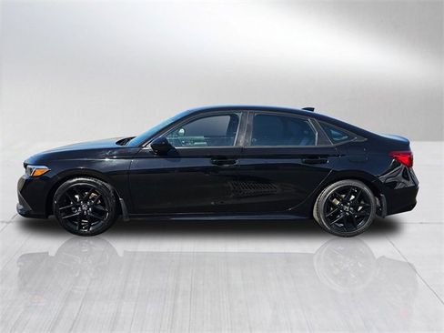 Used 2022 Honda Civic Sport image 3