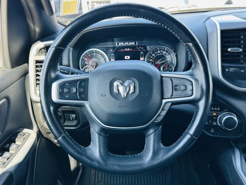 Used 2021 RAM 1500 Big Horn image 13