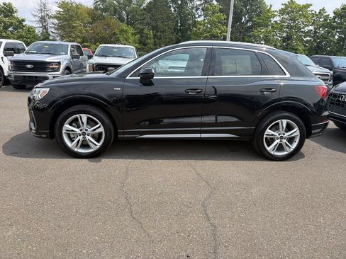 Used 2023 Audi Q3 2.0T Premium Plus AWD/4WD image 2