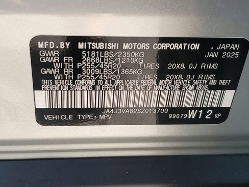 Used 2025 Mitsubishi Outlander SE image 31