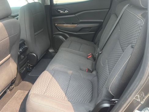 Used 2019 GMC Acadia SLE AWD/4WD image 30