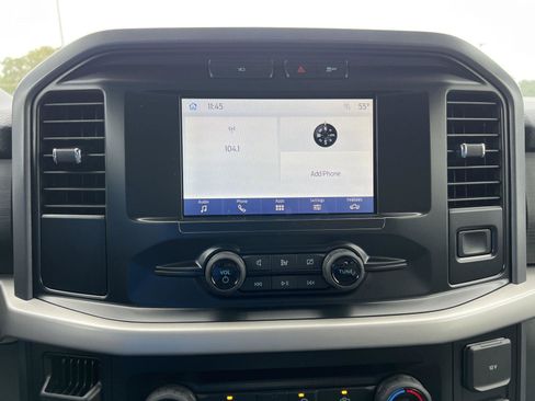 Used 2023 Ford F150 XLT image 33