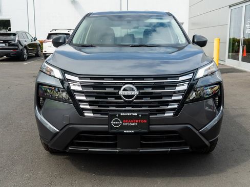 New 2026 Nissan Rogue S image 2