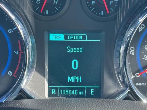 Used 2016 Chevrolet Cruze LT w/ Sun And Sound Package FWD image 23