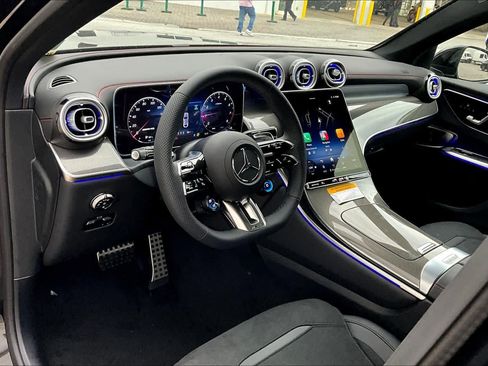 Used 2026 Mercedes-Benz GLC 43 AMG AMG GLC 43 image 8