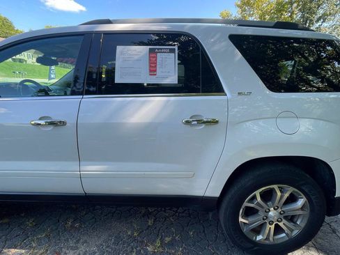 Used 2016 GMC Acadia SLT w/ Open Road Package AWD/4WD image 4