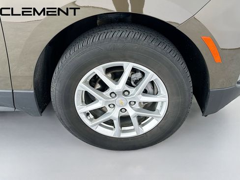 Used 2024 Chevrolet Equinox LT AWD/4WD image 36