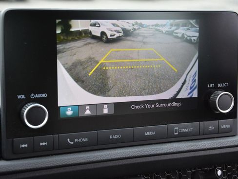 Used 2024 Honda CR-V LX image 25
