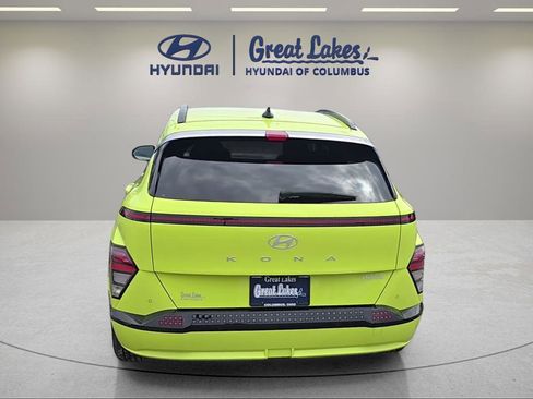 Used 2024 Hyundai Kona Limited FWD image 4