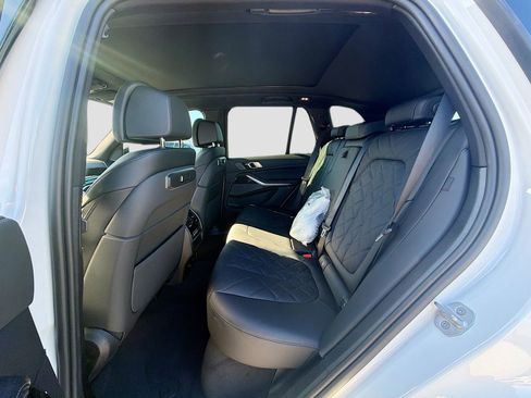New 2026 BMW X5 xDrive50e w/ M Sport Package image 22