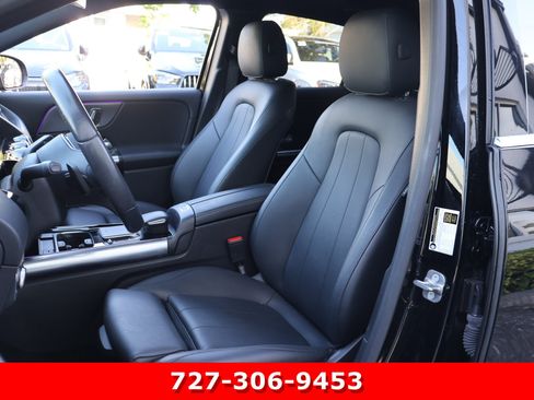 Used 2023 Mercedes-Benz GLA 250 image 2