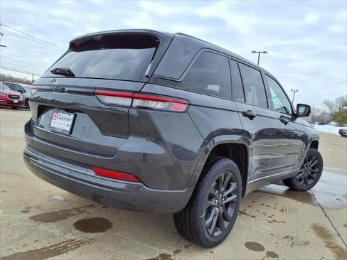 New 2026 Jeep Grand Cherokee Limited AWD/4WD image 64