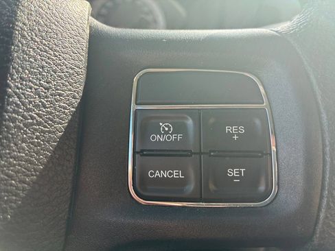 Used 2013 RAM 1500 Express AWD/4WD image 13