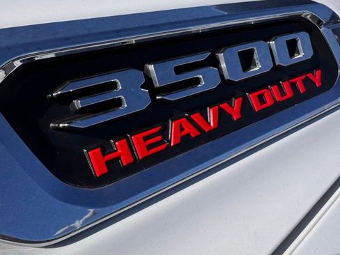 Used 2024 RAM 3500 Big Horn image 9