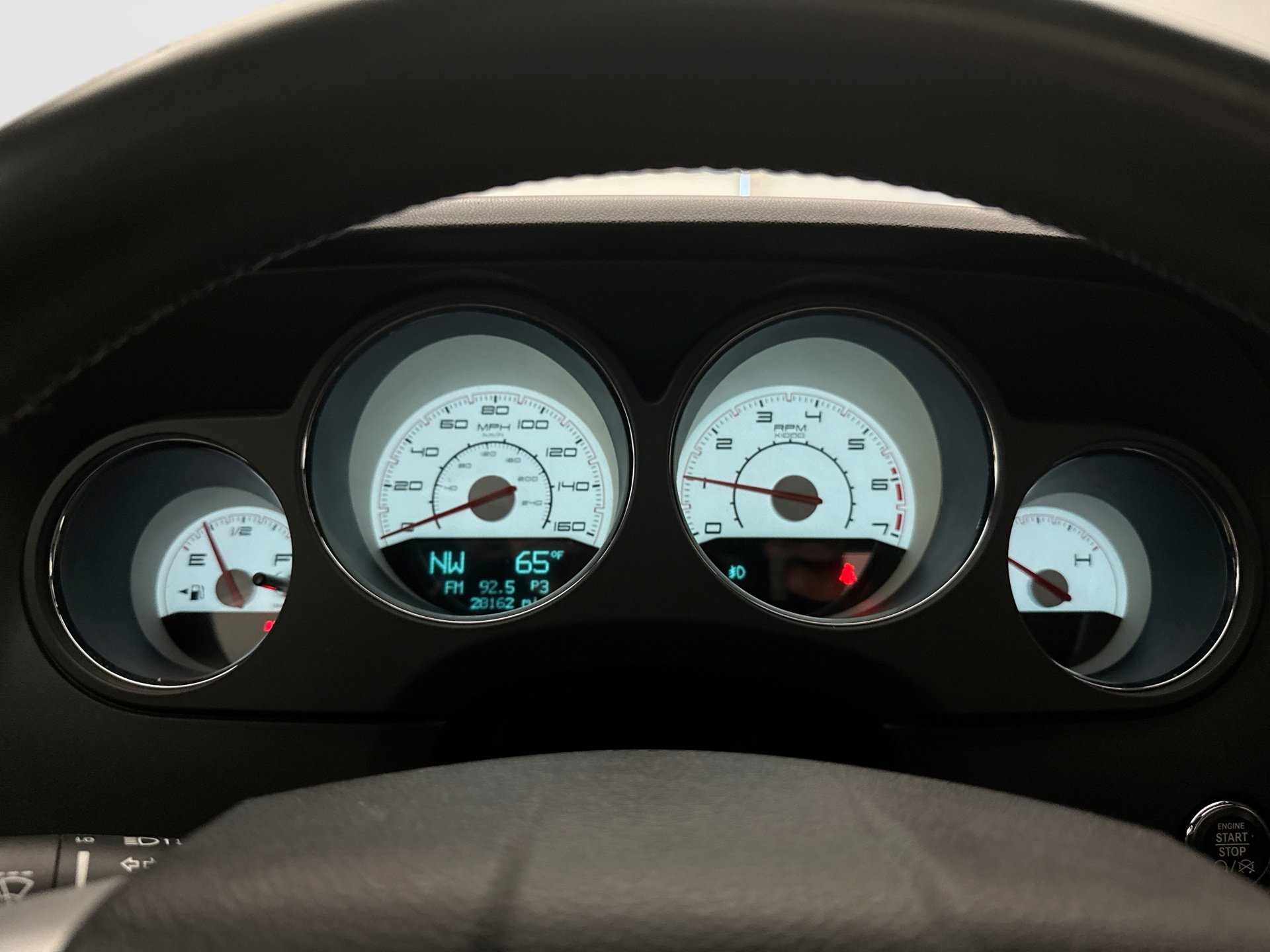 Used 2011 Dodge Challenger R/T RWD image 13