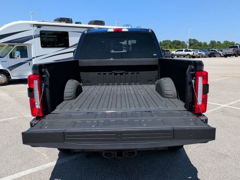 Used 2024 Ford F250 Lariat w/ Lariat Ultimate Package AWD/4WD image 44