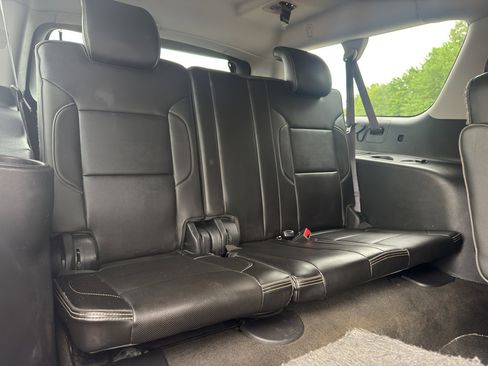 Used 2015 GMC Yukon XL Denali w/ Open Road Package image 17