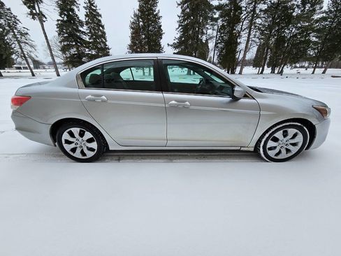 Used 2009 Honda Accord EX image 9