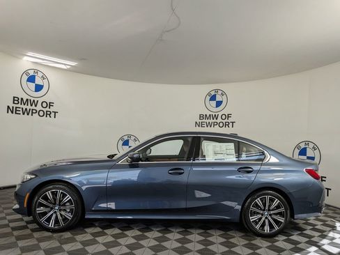 New 2026 BMW 330i xDrive Sedan w/ Premium Package AWD/4WD image 9