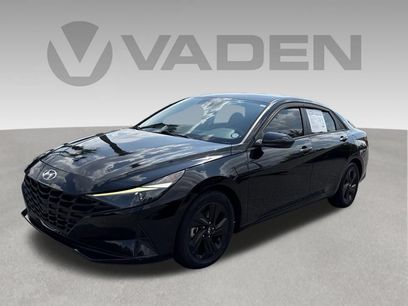 Used 2022 Hyundai Elantra SEL
