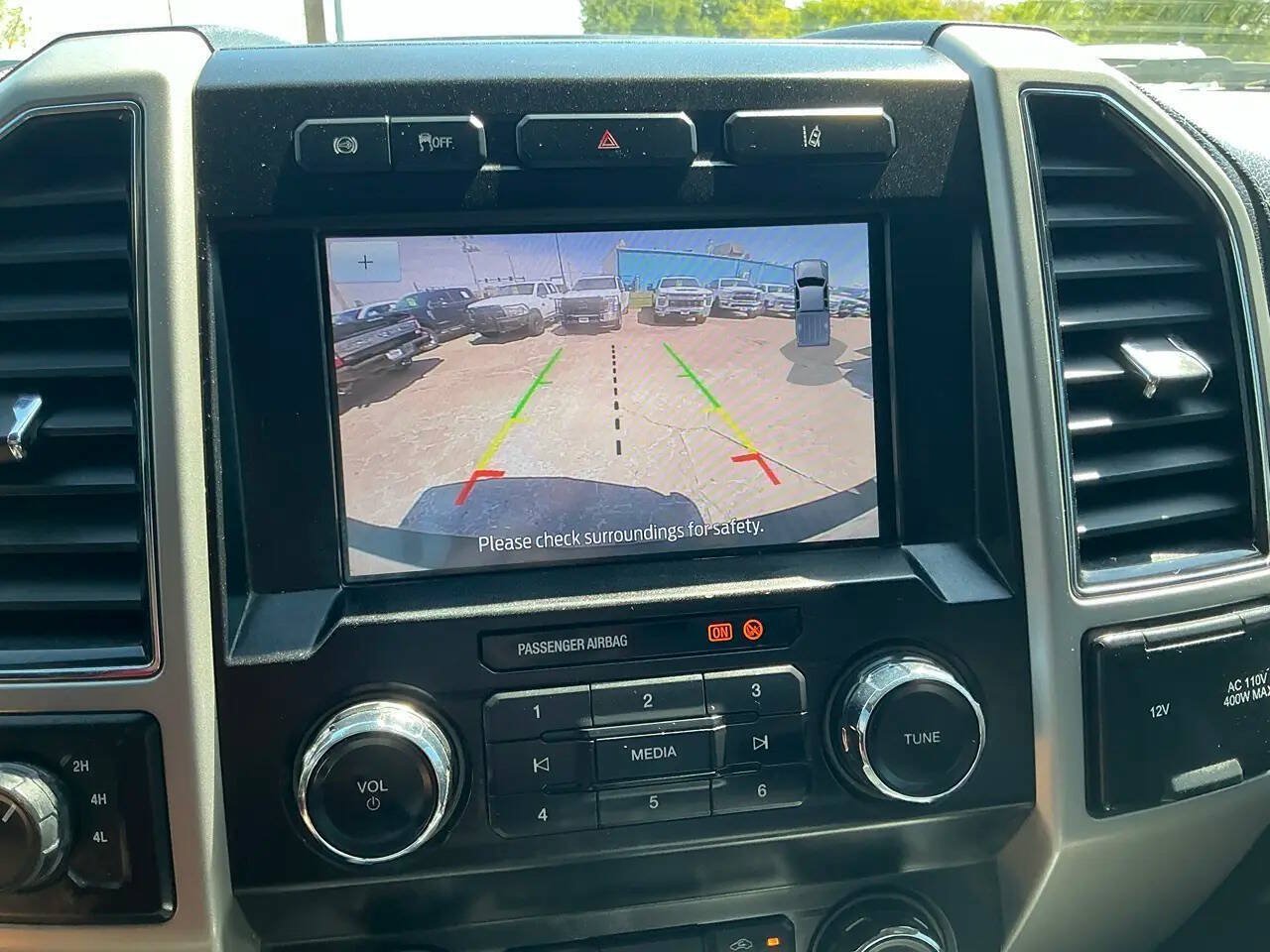 Used 2020 Ford F250 Lariat AWD/4WD image 23