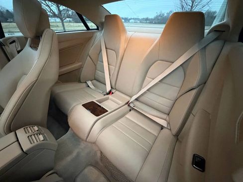 Used 2011 Mercedes-Benz E 350 Coupe image 22