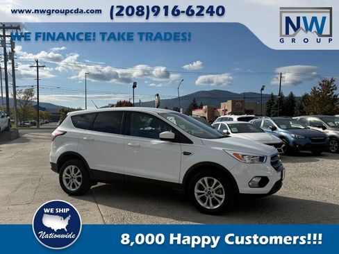 Used 2017 Ford Escape SE w/ SE Cold Weather Package image 24