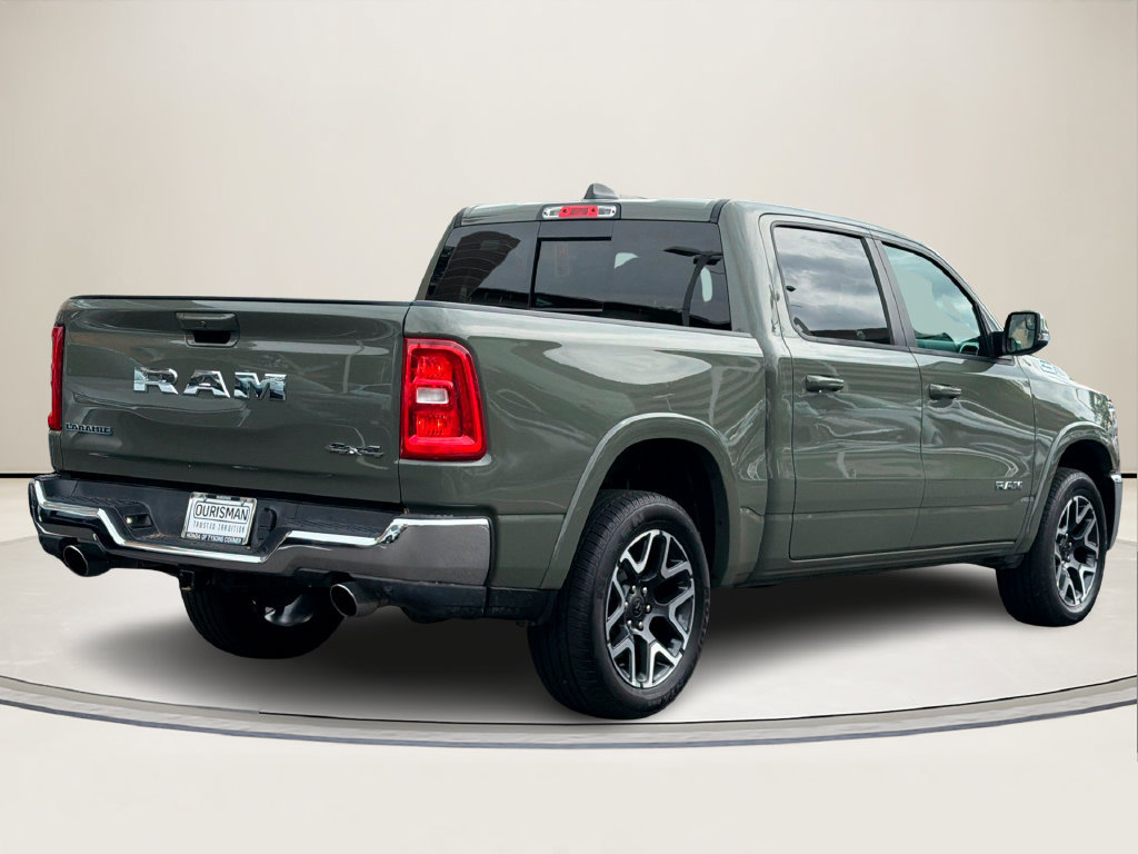 Used 2026 RAM 1500 Laramie AWD/4WD image 3