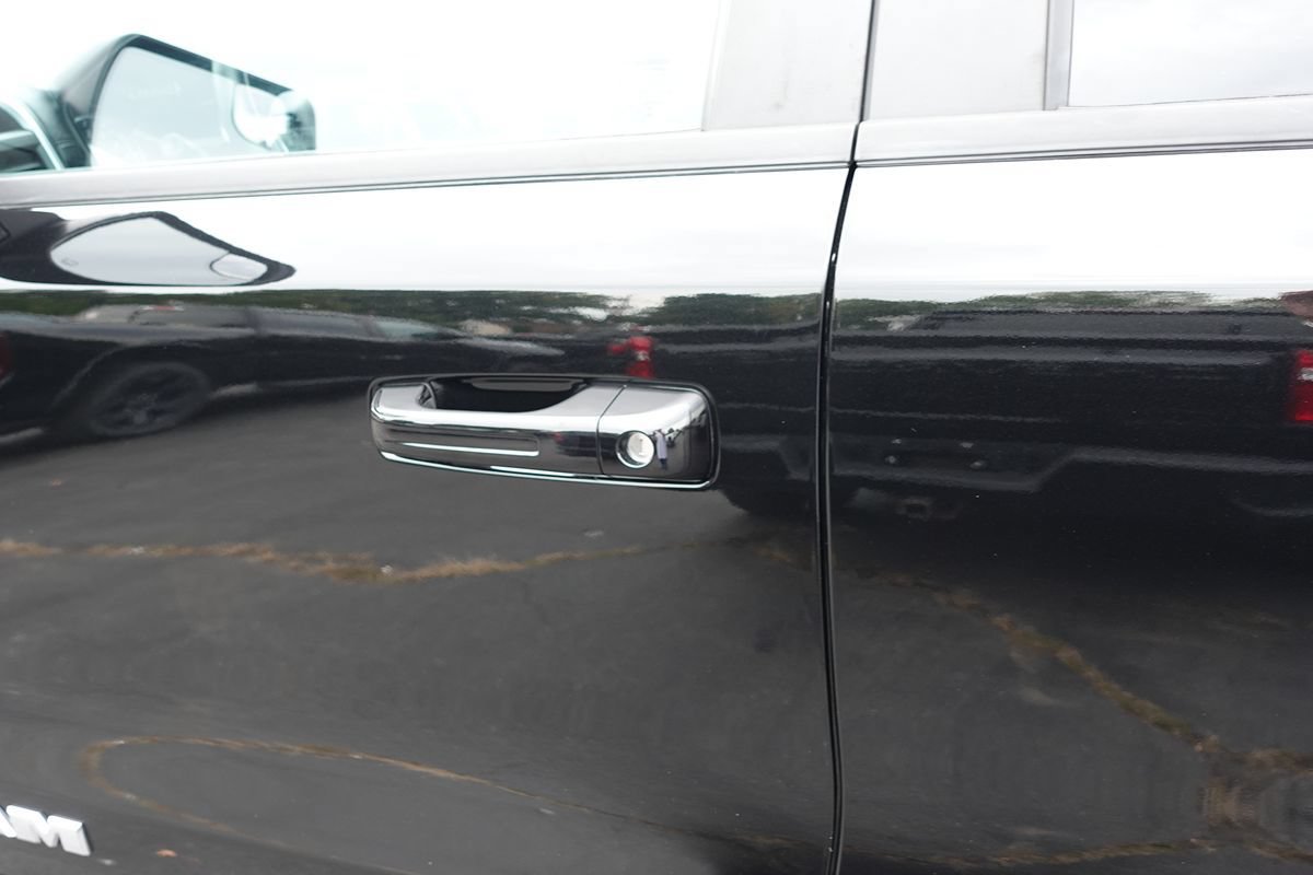 Used 2023 RAM 1500 Big Horn AWD/4WD image 15