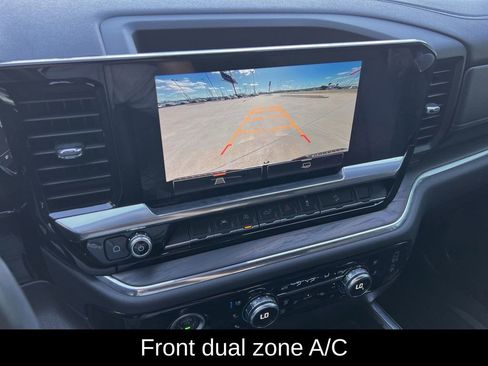 Used 2023 GMC Sierra 1500 SLT w/ SLT Premium Package image 21