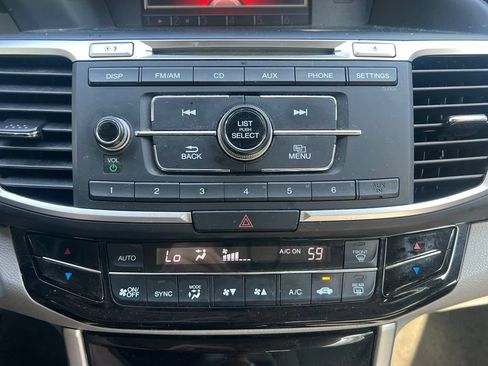 Used 2017 Honda Accord LX image 21