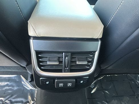 Used 2020 Subaru Outback Limited XT w/ Popular Package #2 AWD/4WD image 25