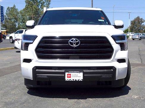 Certified 2025 Toyota Sequoia SR5 AWD/4WD image 3