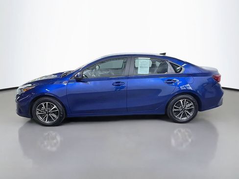 Used 2024 Kia Forte LXS w/ LXS Technology Package FWD image 6