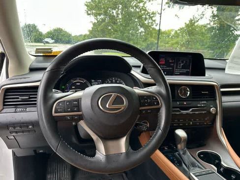 Used 2022 Lexus RX 450h AWD w/ Premium Package image 8