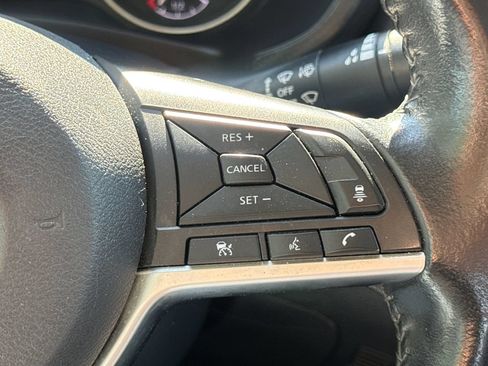 Used 2022 Nissan Sentra SV FWD image 28