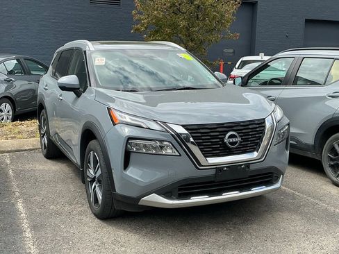 Used 2023 Nissan Rogue Platinum w/ Platinum Premium Package image 1