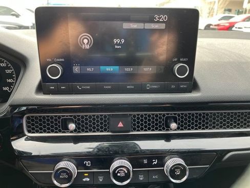 Used 2024 Honda Civic Sport image 6