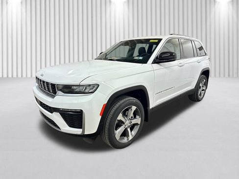 New 2026 Jeep Grand Cherokee Limited AWD/4WD image 10