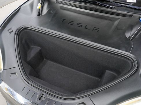 Used 2016 Tesla Model S 70D AWD/4WD image 26