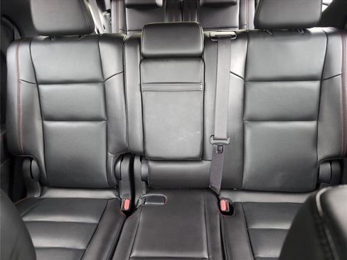 Used 2024 Dodge Durango GT AWD/4WD image 28